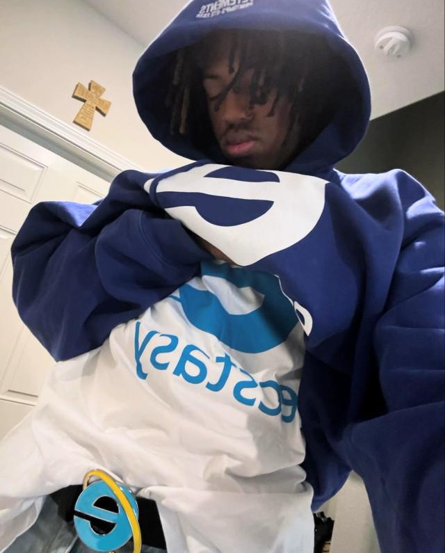 (in stock) ESC he sy black/ blue hoodie